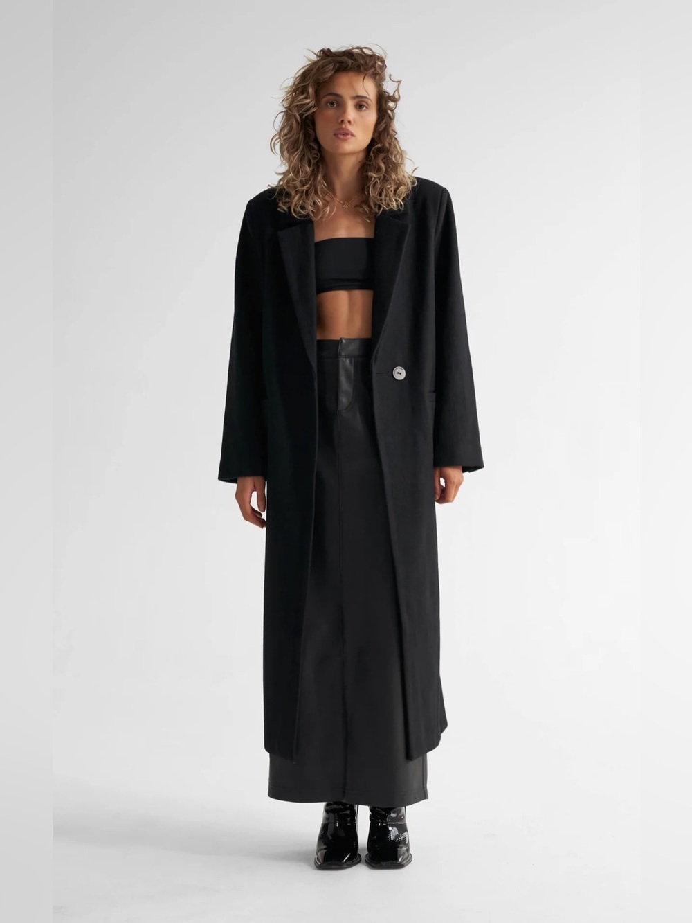 ALL THINGS GOLDEB THE LONGLINE CLASSIC COAT - BLACK SIZE XS